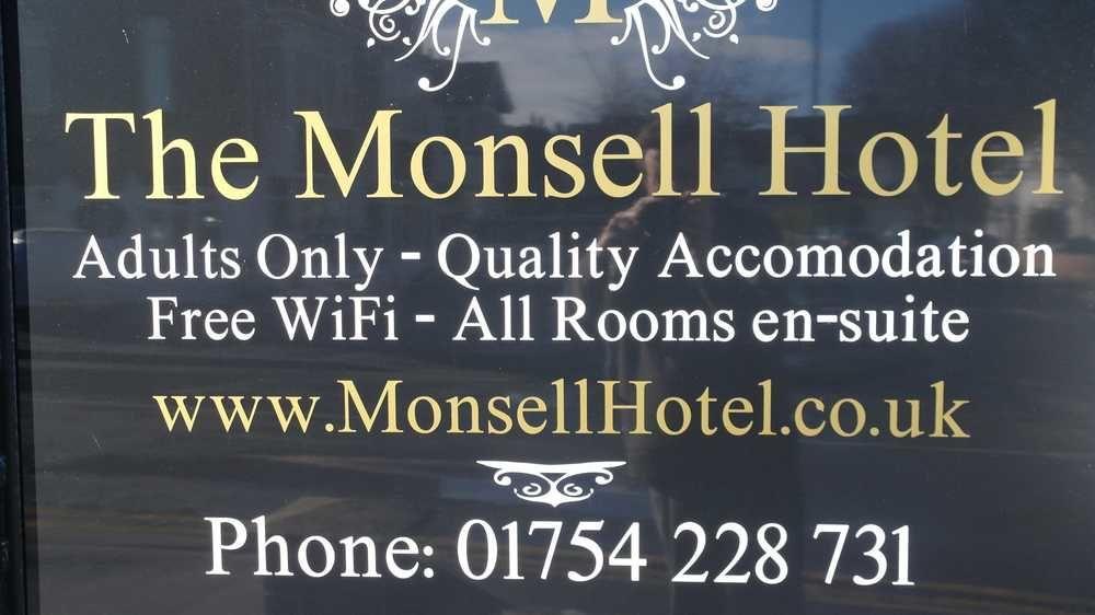 The Monsell Hotel سكيغنيس المظهر الخارجي الصورة